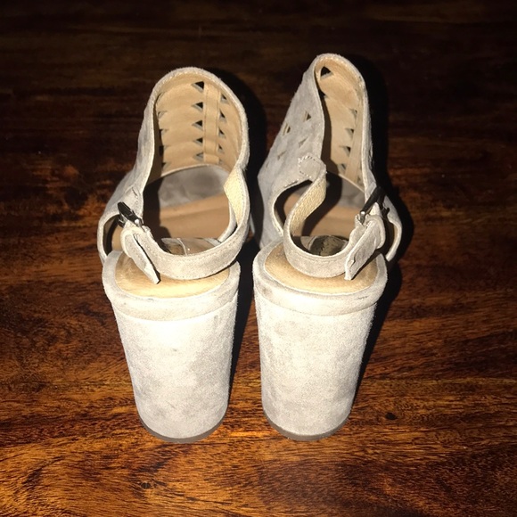 Halogen - Open Toe Block Heel Slingback - Picture 6 of 8